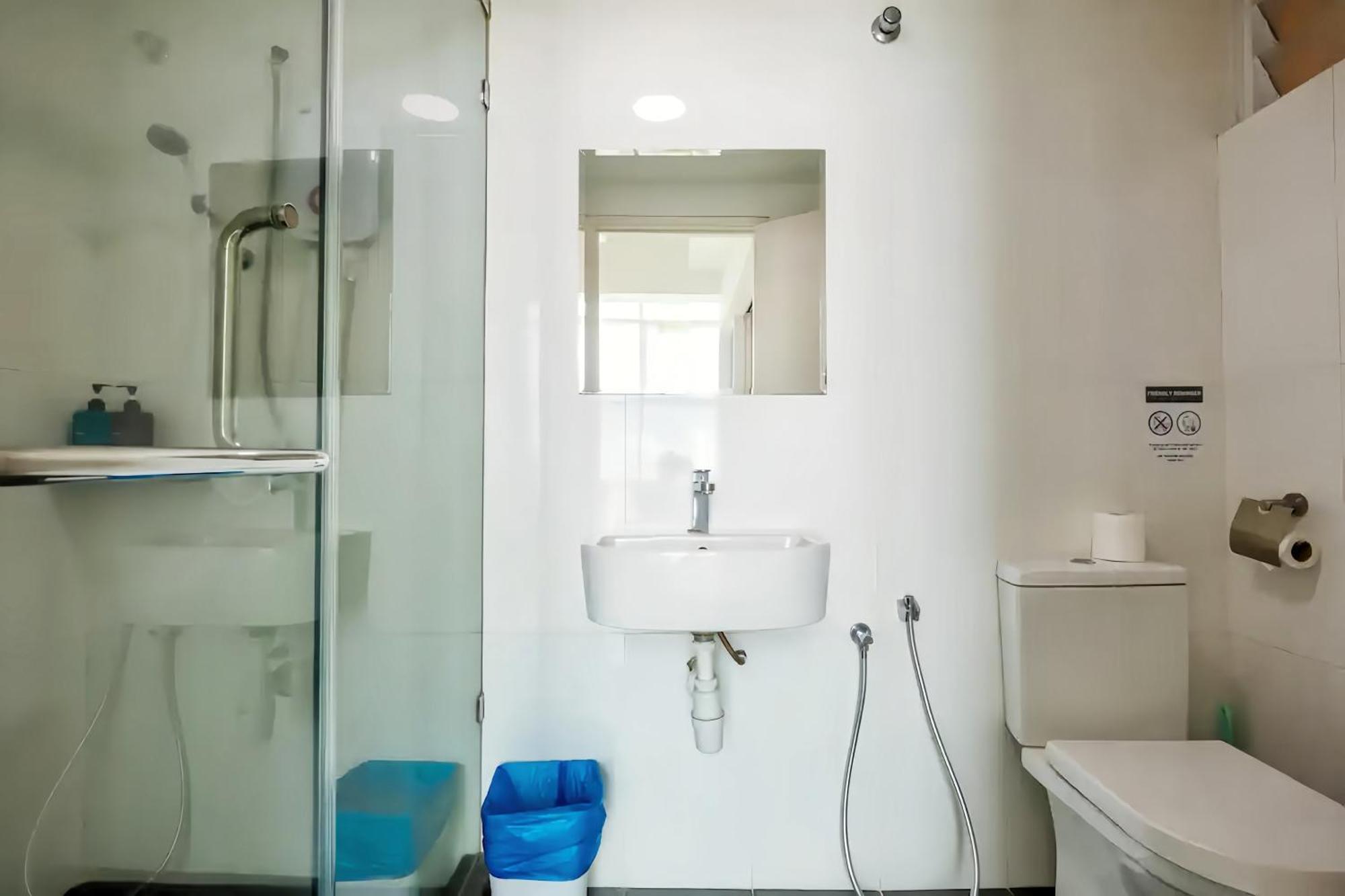 Maritime Seaview Suites Penang Georgetown Exterior foto